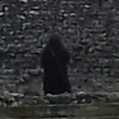 призрак монаха на фото