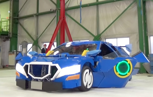 автомобиль превращается в робота
