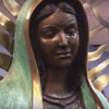 плачущая статуя девы марии