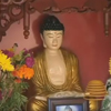 статуя будды на улице