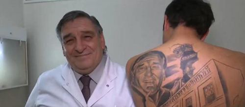 татуировка с портретом врача