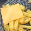картошка с сыром в кафе