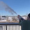стрельба снегом из пистолета