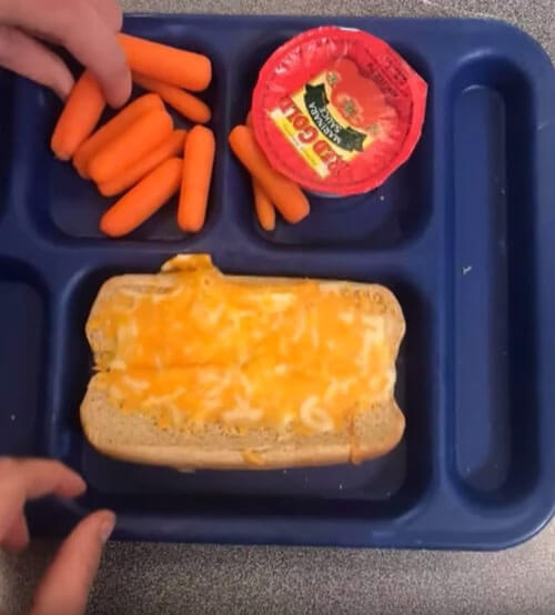 скромный школьный обед