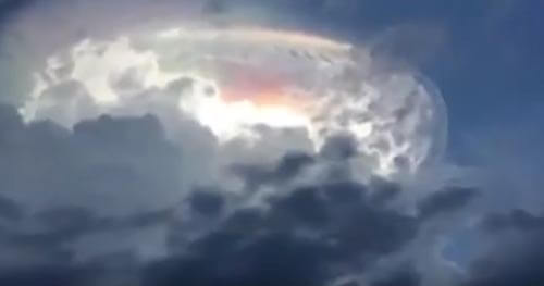 облако считают божьим знамением