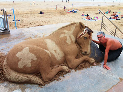 животные вылепленные из песка