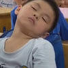 мальчик заснул в классе