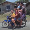 пять человек на мотоцикле