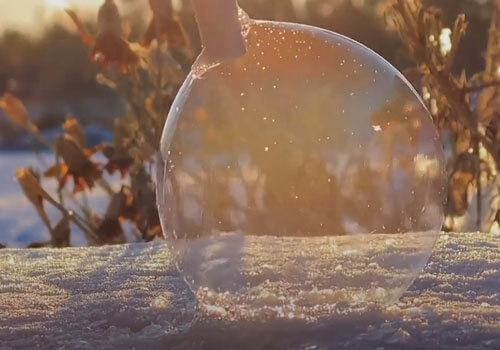 замороженные мыльные пузыри