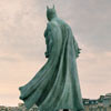 необычные статуи в париже