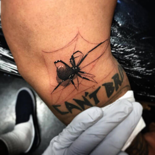 реалистичные татуировки с пауками