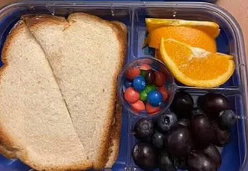странные бутерброды для школьника