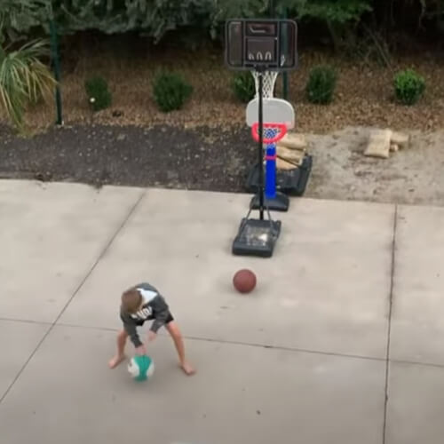 баскетбольный талант мальчика
