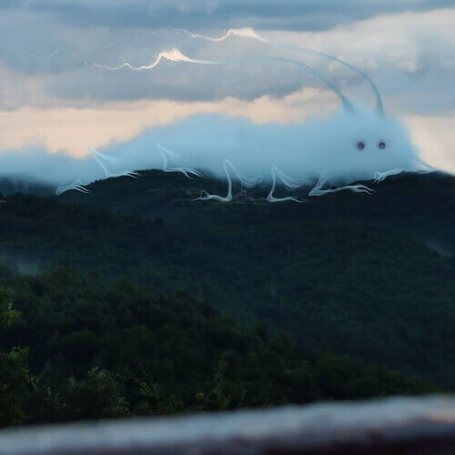странные облачные создания