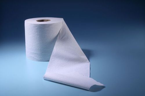 поедание туалетной бумаги