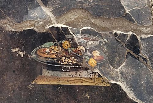 фреска с древней пиццей