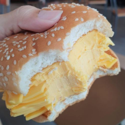 слишком много сыра в чизбургере