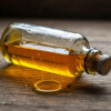 муж облил кислотой жену 