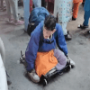 богатый бездомный попрошайка 