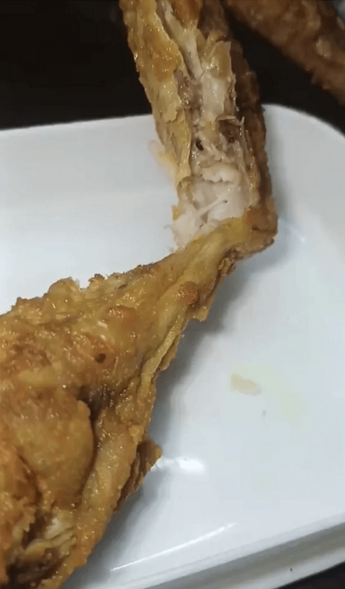 личинки в жареной курице 