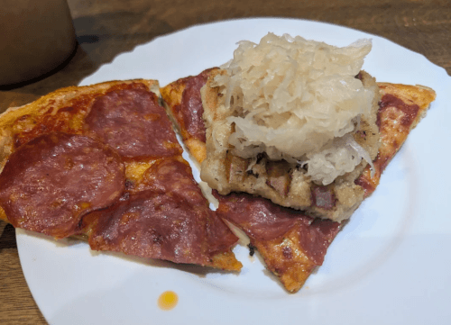 пицца с квашеной капустой